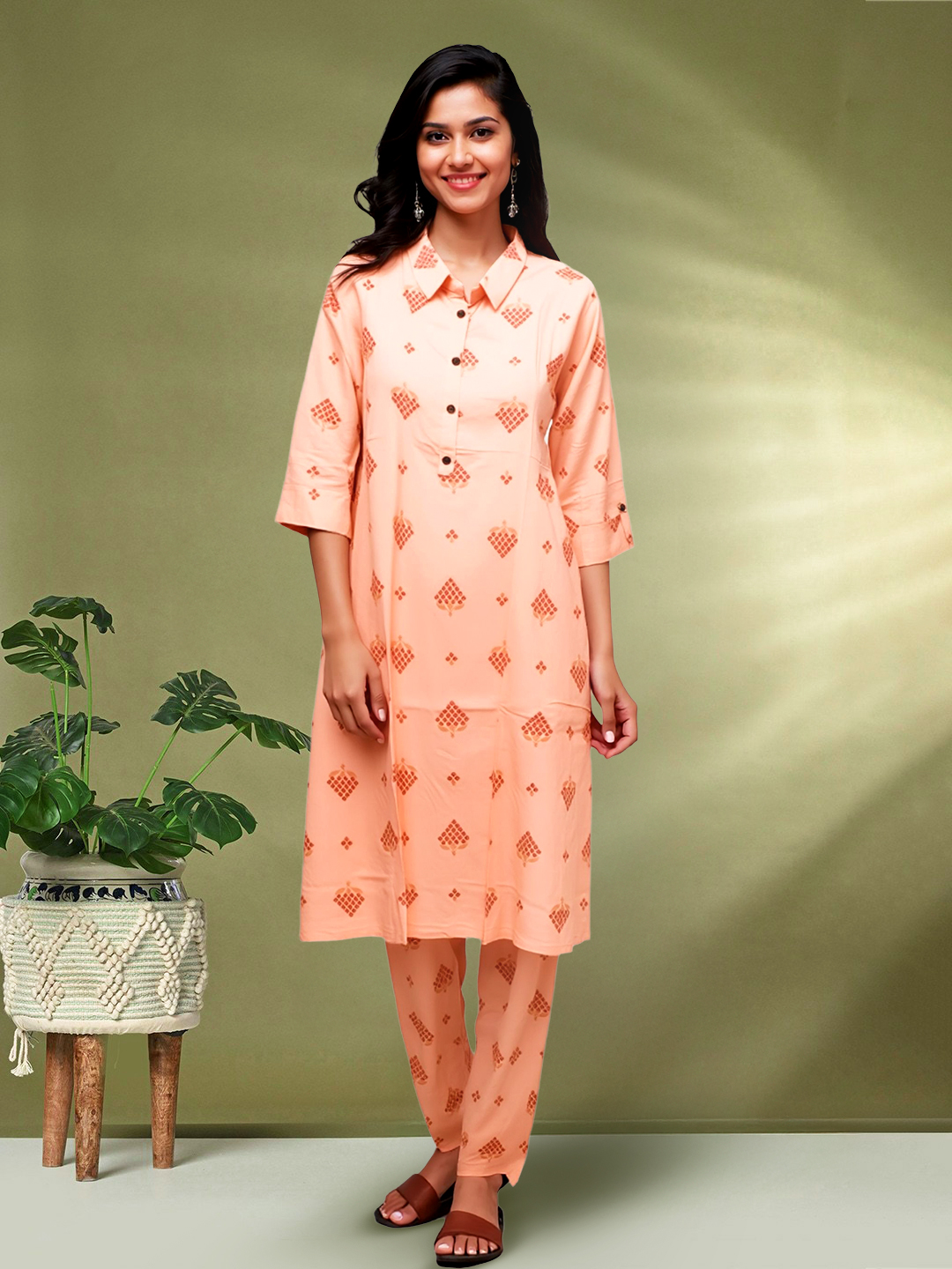 Picture of Grace in Simplicity Printed Straight Collar Kurta with Pant Set